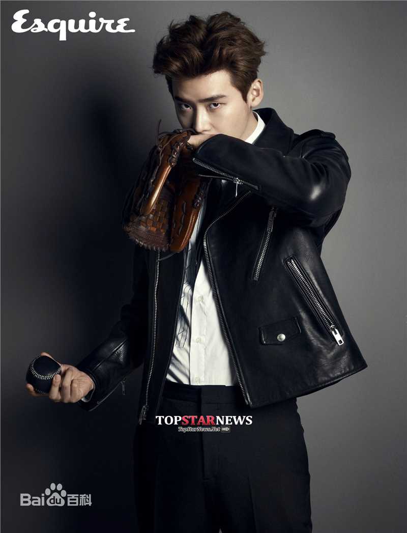 李钟硕(Lee Jong Suk)Esquire性感图片图集