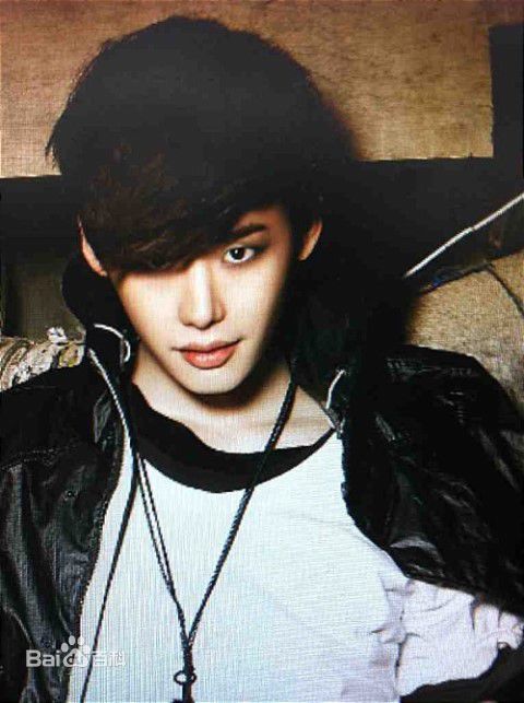 李钟硕(Lee Jong Suk)个人Me2day图片图片图册