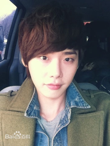 李钟硕(Lee Jong Suk)个人Me2day图片图片图册