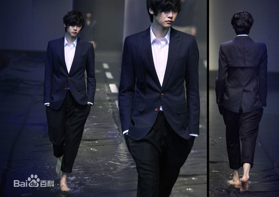 最新李钟硕(Lee Jong Suk)精彩图册