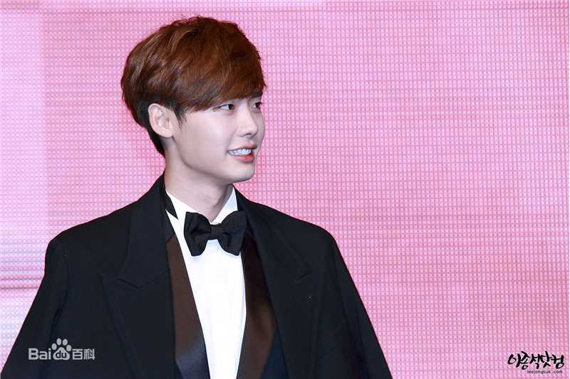 李钟硕(Lee Jong Suk)2013 大众文化艺术大赏出席及获奖壁纸壁纸