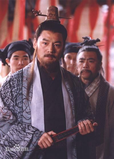 最优质曾虹畅生活照