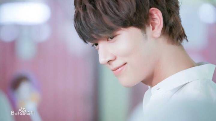 英迪帕·塔尼(Itthipat Thanit、 )god日常合集前后照片