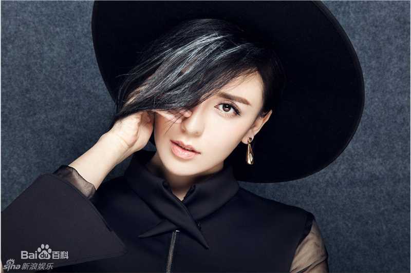 吕佳容(Kelsey)摩登工业造型