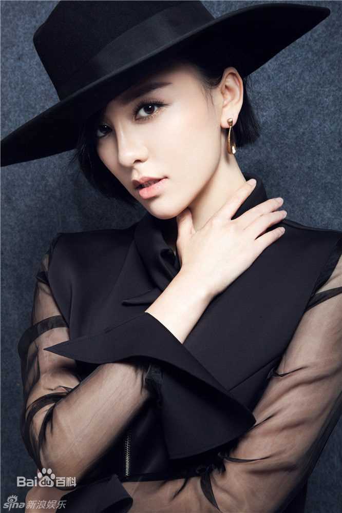 吕佳容(Kelsey)摩登工业造型