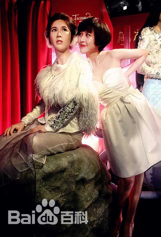 夏梓桐入驻杜莎夫人蜡像壁纸壁纸