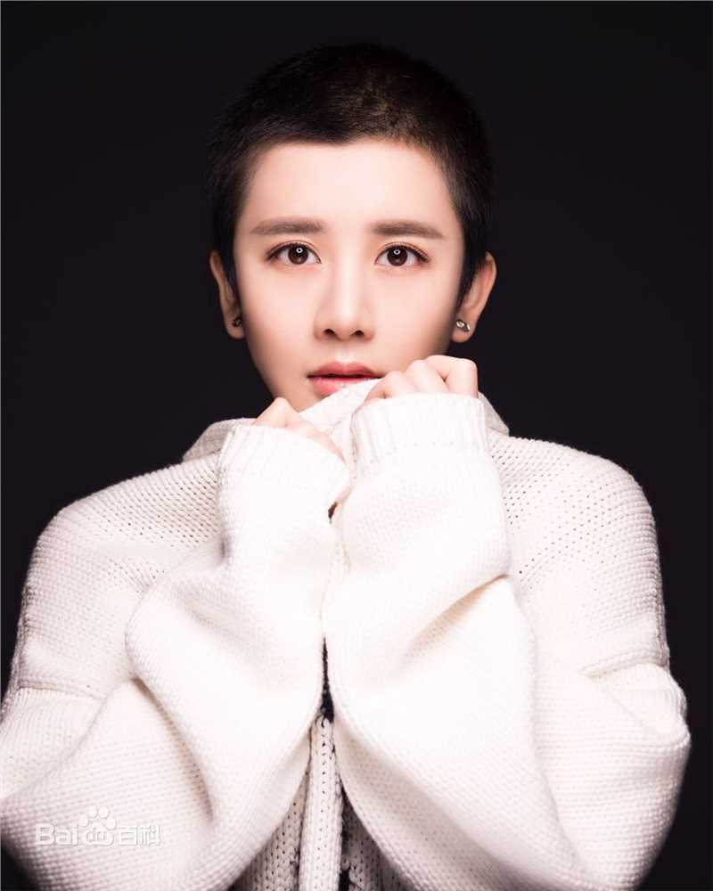 最全夏梓桐素颜照