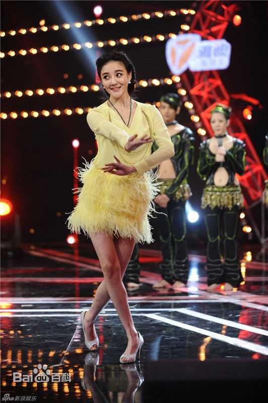 刘雨欣(Angel Liu)晚会节目前后照片