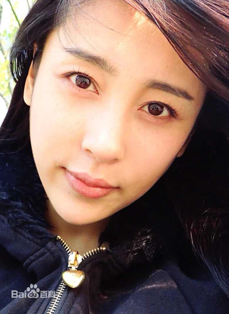 胡梦媛 