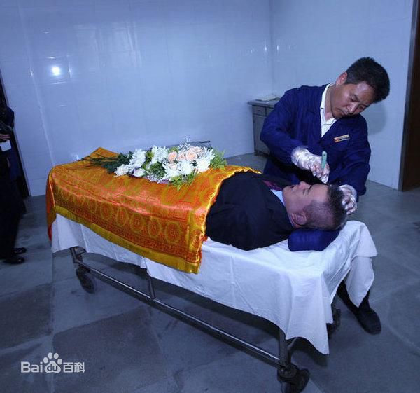 吴斌市民自发送别生活照相册