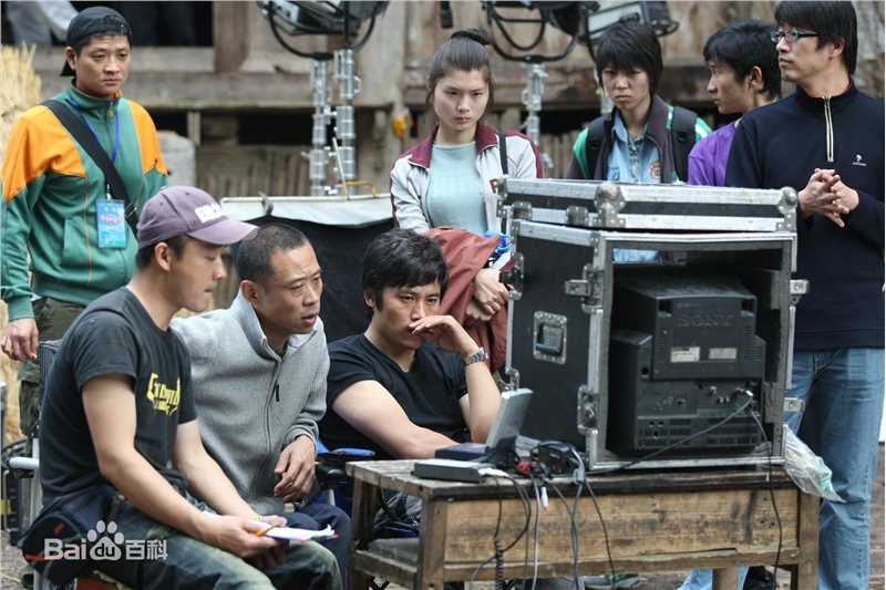 闫然工作照片图册