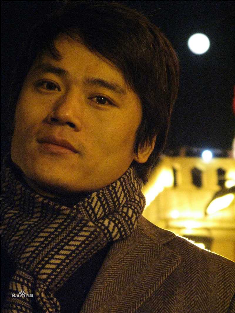 闫然工作照片图册