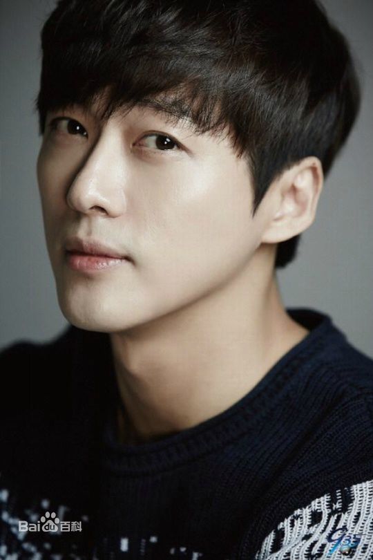 最新南宫珉(Nam Gung Min)性感图片