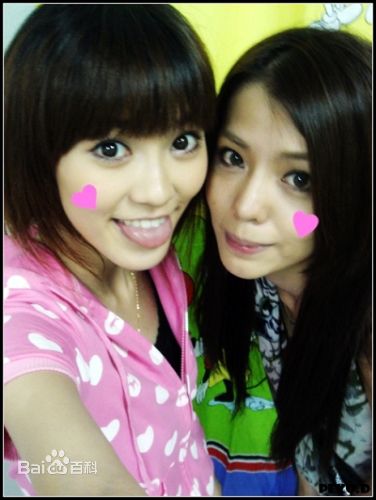 李毓芬(Tia Keiko)生活照壁纸壁纸