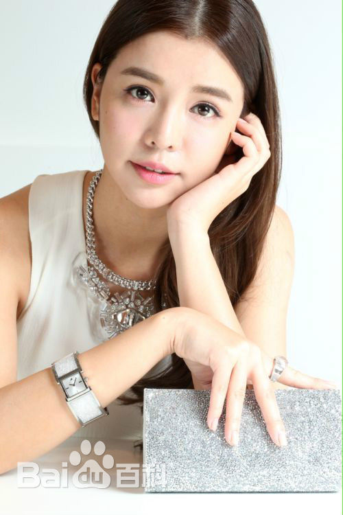 李毓芬(Tia Keiko)前后照片