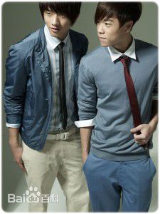 东于哲(Thomas&Jack)生活照一前后照片