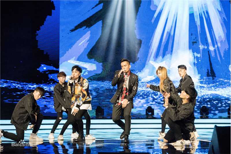 东于哲(Thomas&Jack)21届上海国际电影节亚洲新人奖颁奖盛典素颜照相册