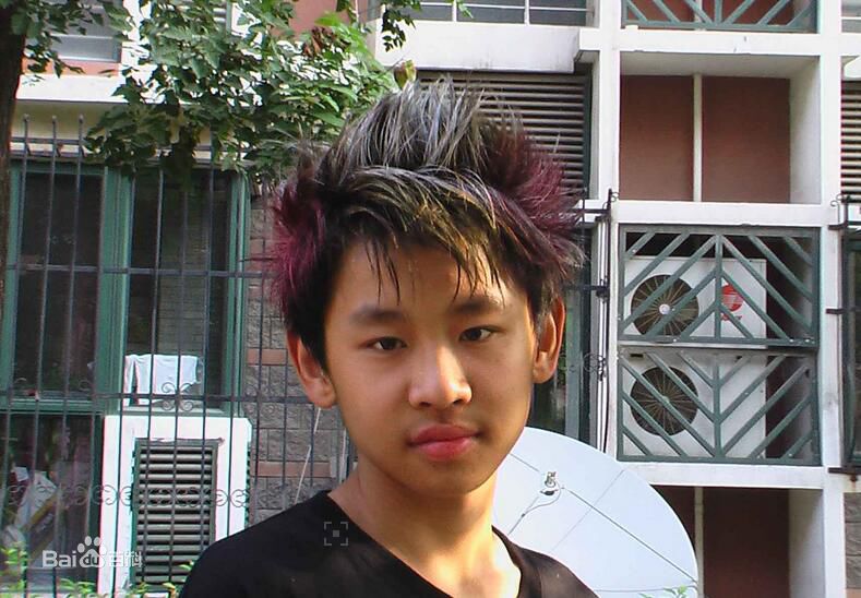 最新崔彬斌壁纸