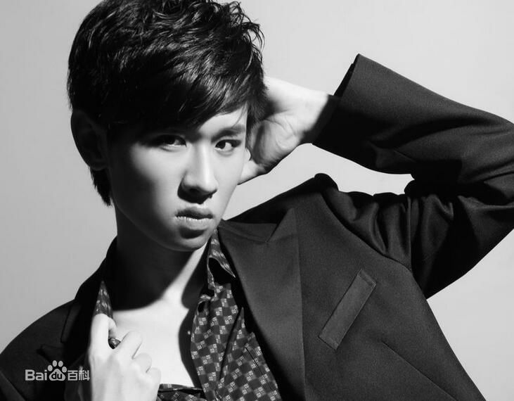 最新崔彬斌壁纸