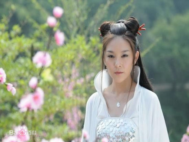 郑敏(CRYSTAL)演员影视照生活照相册