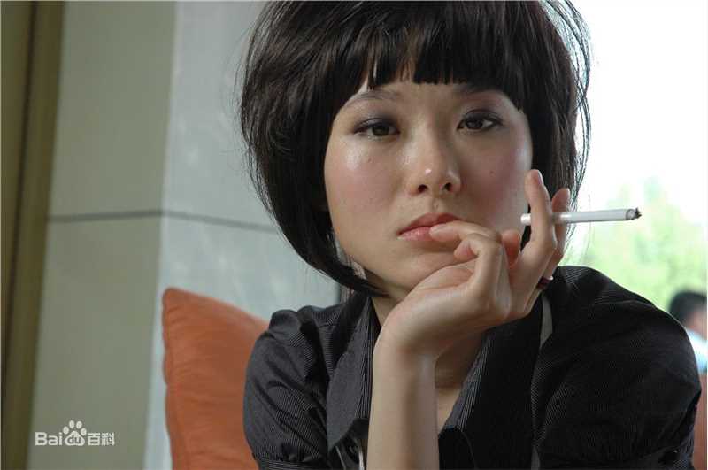 精选刘滢在电影《不要太早爱上我》中的图册