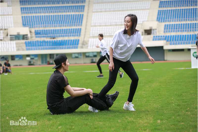 王智(WangZhi)真人秀综艺节目前后照片