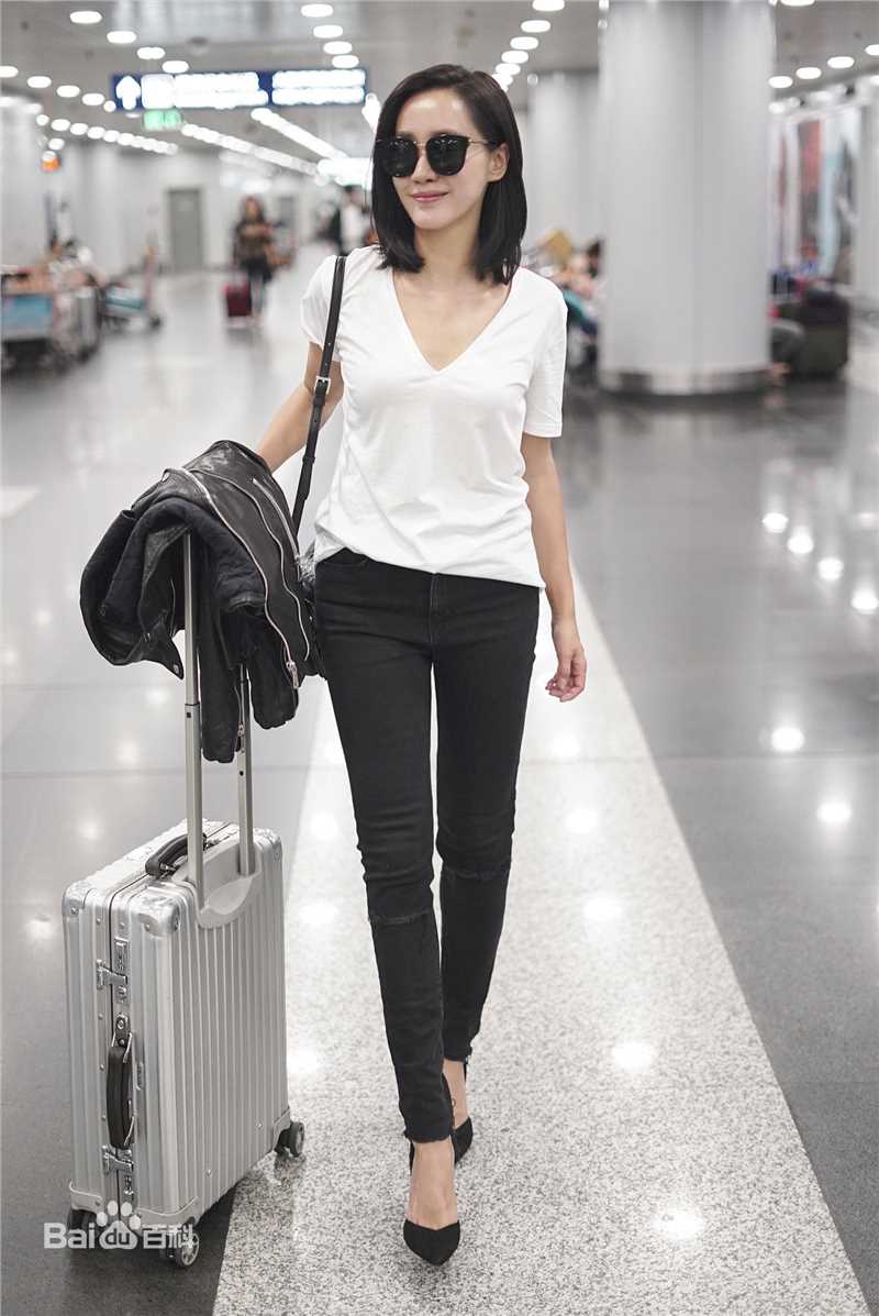 王智(WangZhi)亮相第69届戛纳国际电影节前后照片