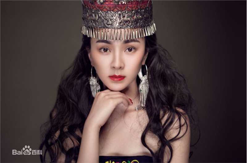 最新尔玛依娜(ERMA)性感图片