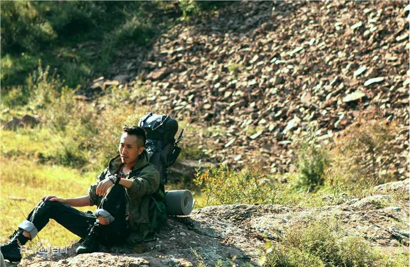 王翀枕边有张脸剧照