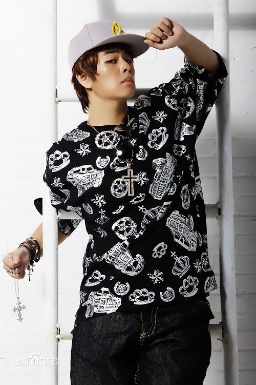 极泷高清集图册