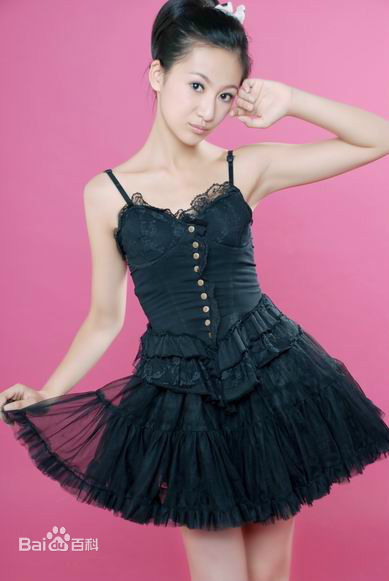 余玥(Yilia)最全童年壁纸