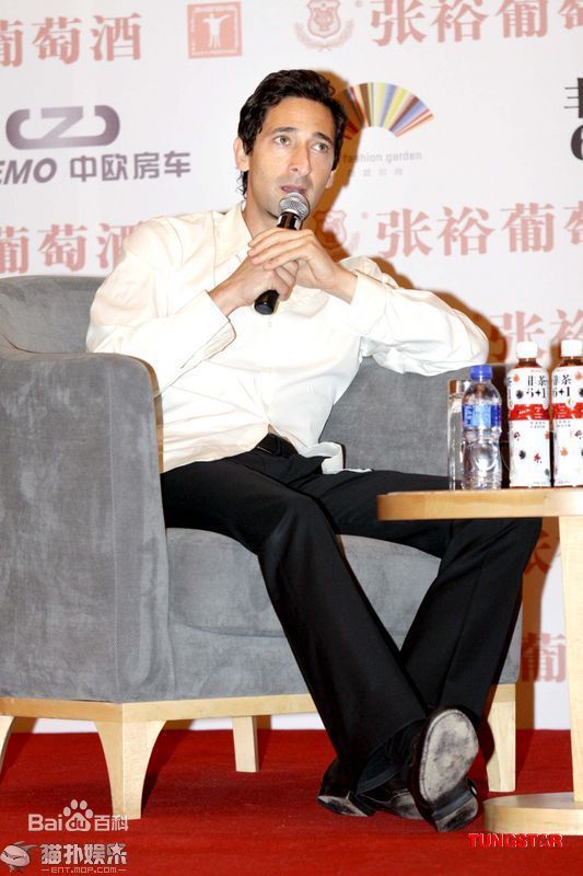 阿德里安·布劳迪(Adrien Brody)阿德里恩·布劳迪出席活动照片图片图集
