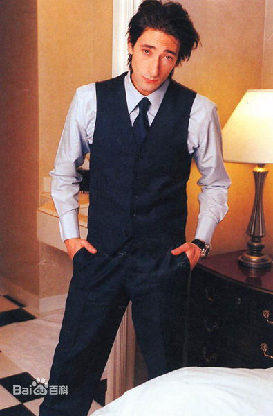 阿德里安·布劳迪(Adrien Brody)阿德里恩·布劳迪艺术照性感图片图集