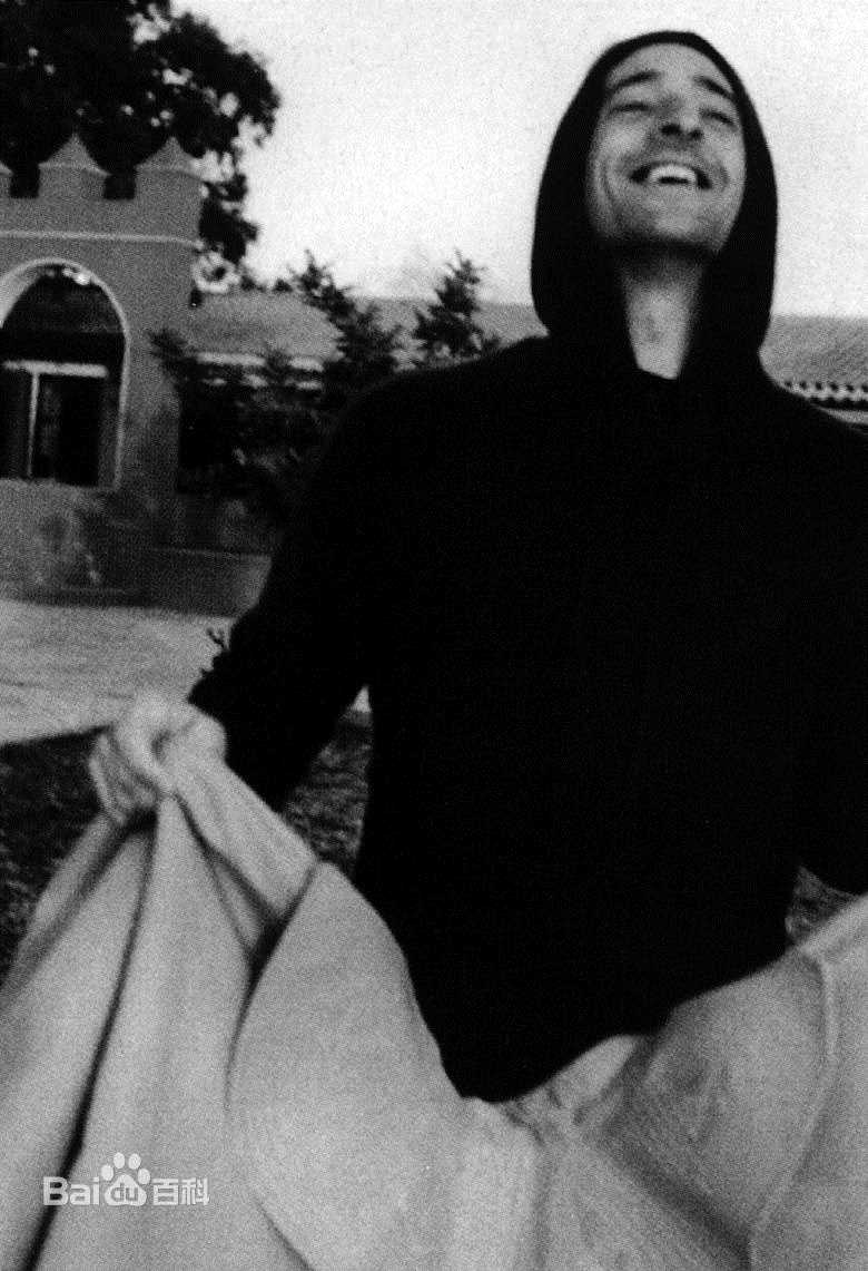 阿德里安·布劳迪(Adrien Brody)阿德里恩·布劳迪艺术照性感图片图集