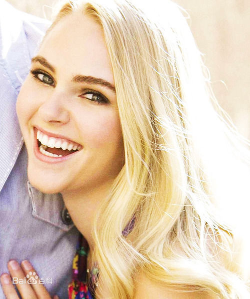 最优质安娜索菲亚·罗伯(AnnaSophia Robb)精彩图册