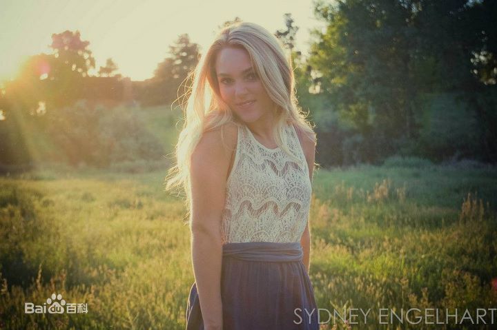 最优质安娜索菲亚·罗伯(AnnaSophia Robb)精彩图册