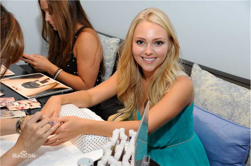 最优质安娜索菲亚·罗伯(AnnaSophia Robb)精彩图册