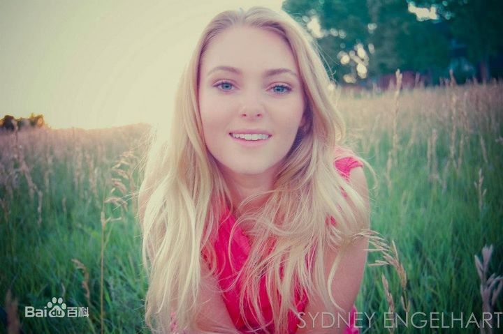 最全安娜索菲亚·罗伯(AnnaSophia Robb)精彩图册