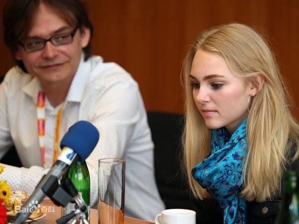 最全安娜索菲亚·罗伯(AnnaSophia Robb)精彩图册