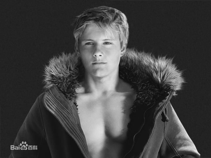 亚历山大·路德韦格(Alexander ludwig)广告代言图片图册