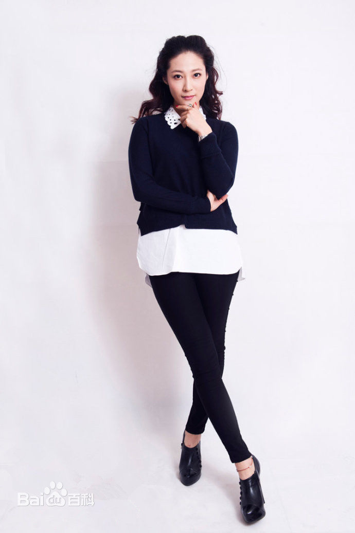 高清秦丽在《爸爸快长大》冯晶晶中的图集