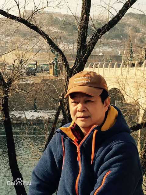 习辛生活照壁纸壁纸