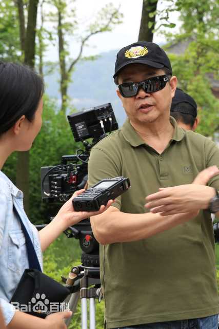 习辛工作照图片图集