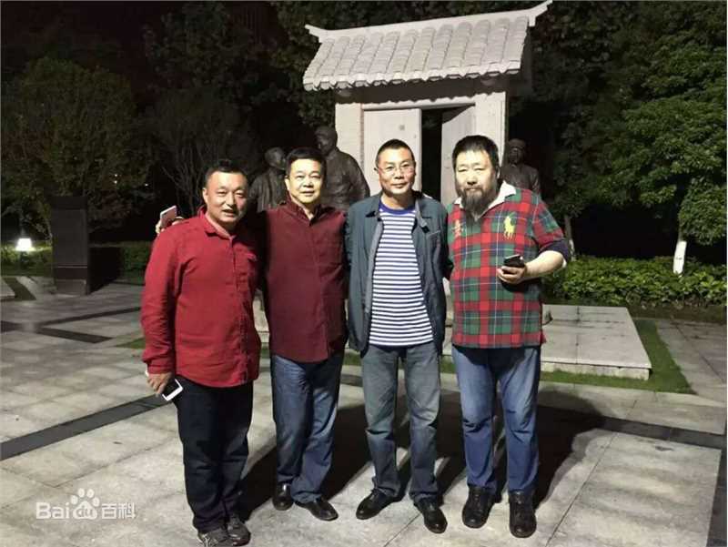 习辛工作照图片图集
