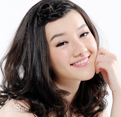 最优质冯丹滢生活照