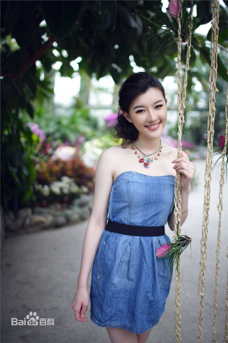 最新冯丹滢精彩图册