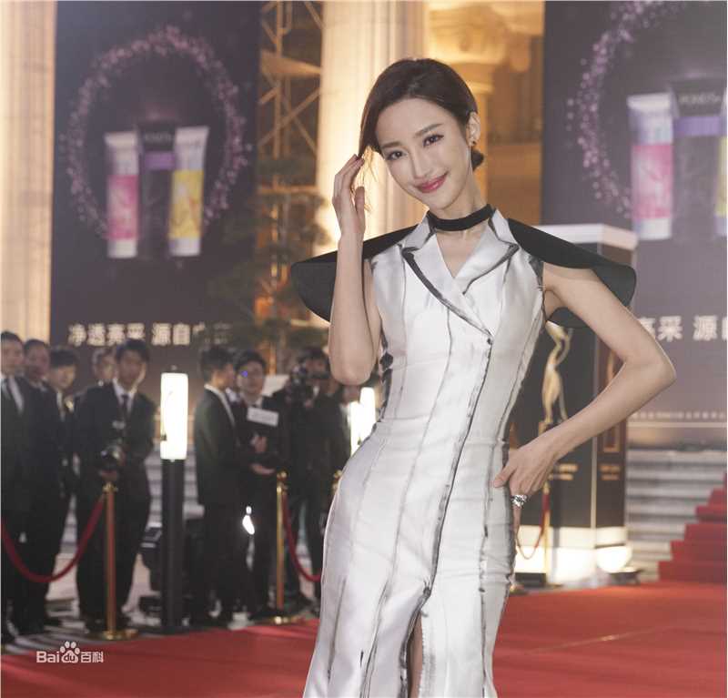 刘凡菲(Viola)重生之名流巨星壁纸壁纸