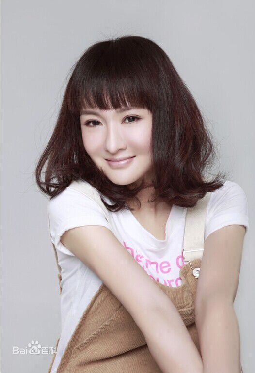 郑亦桐(Zheng Yi Tong)精选照片图册