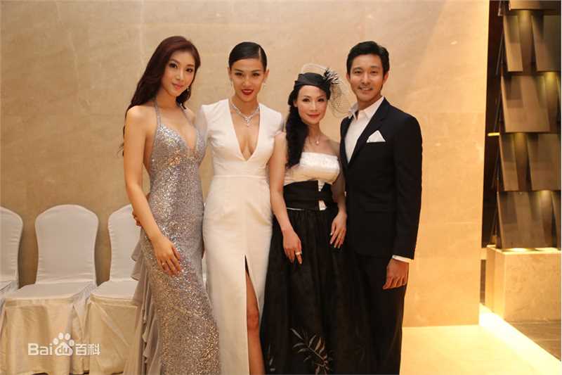 王希瑶(Viona)亮相上海国际电影节壁纸壁纸