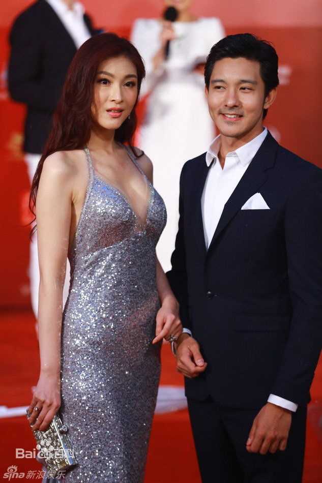 王希瑶(Viona)亮相上海国际电影节壁纸壁纸